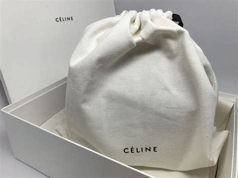 Discreet Packaging CELINE